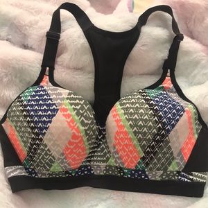 Victoria Secret Sports Bra